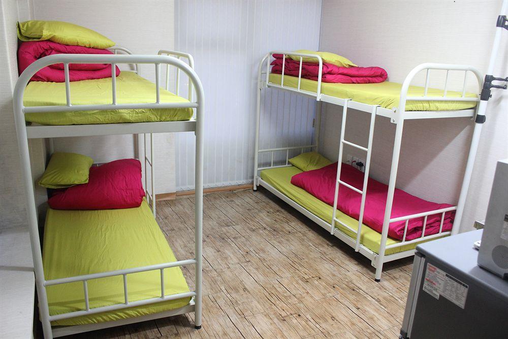 J Guesthouse Сеул Екстериор снимка