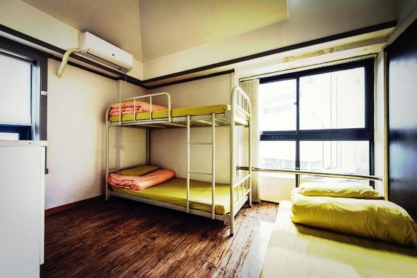 J Guesthouse Сеул Екстериор снимка