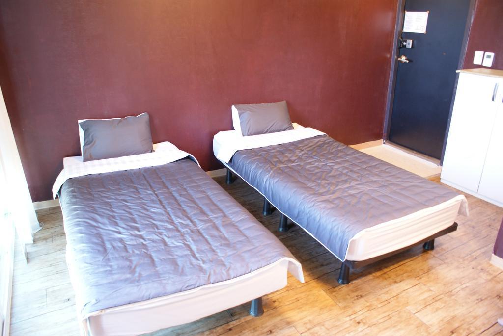 J Guesthouse Сеул Екстериор снимка