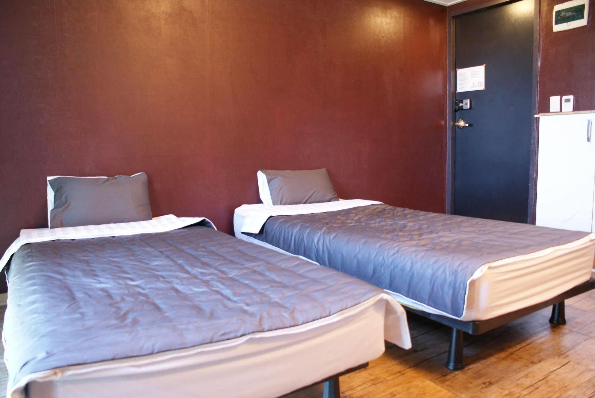 J Guesthouse Сеул Екстериор снимка